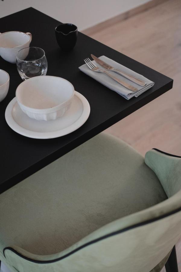 Hotel-Restaurant Villa Metis Les Herbiers Buitenkant foto