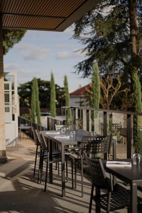 Hotel-Restaurant Villa Metis Les Herbiers Buitenkant foto